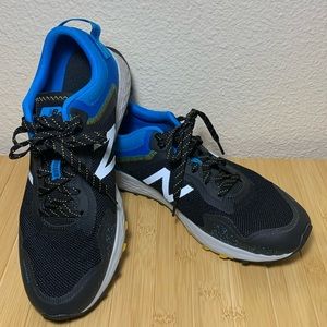 New Balance Mens Fresh Foam Arishi Running Shoe MTARISG1 Black/Blue/ Size 10